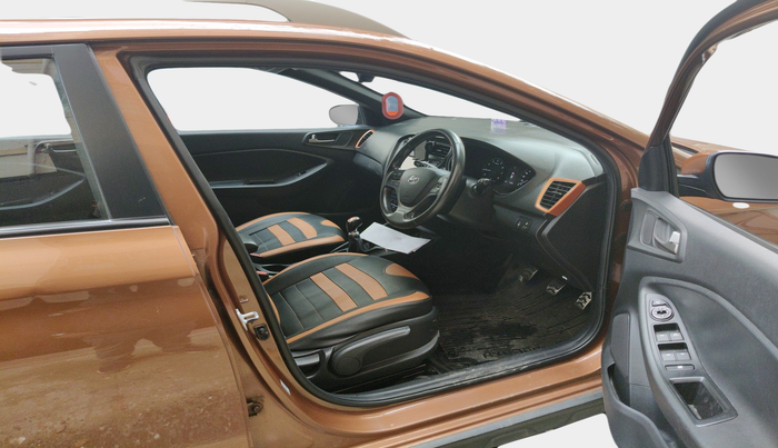 2016 Hyundai i20 Active 1.2 SX, Petrol, Manual, 31,923 km, interior