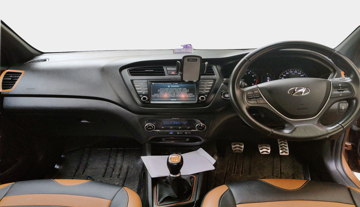 2016 Hyundai i20 Active 1.2 SX, Petrol, Manual, 31,923 km, interior