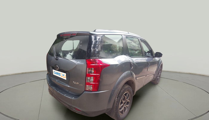 2014 Mahindra XUV500 W6, Diesel, Manual, 1,11,948 km, exterior