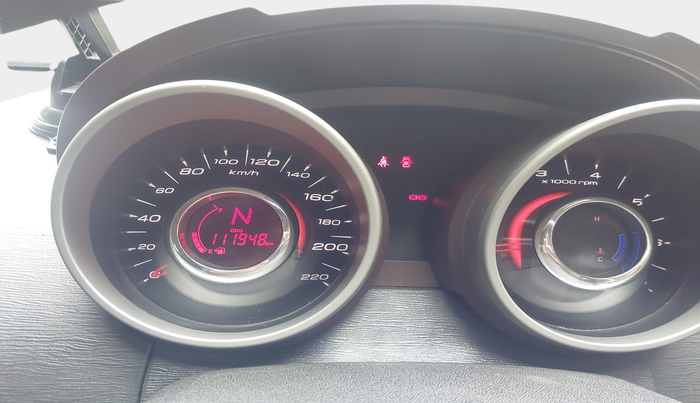 2014 Mahindra XUV500 W6, Diesel, Manual, 1,11,948 km, interior