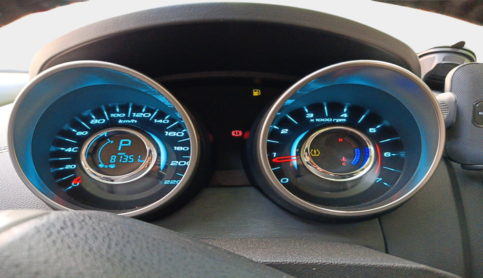 2019 Mahindra XUV500 W11 AT, Diesel, Automatic, 81,351 km, interior