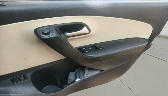 2021 Volkswagen Vento HIGHLINE PLUS 1.0L TSI AT, Petrol, Automatic, 25,039 km, interior