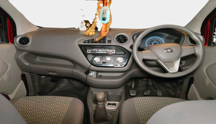2016 Datsun Redi Go T (O), Petrol, Manual, 38,412 km, interior