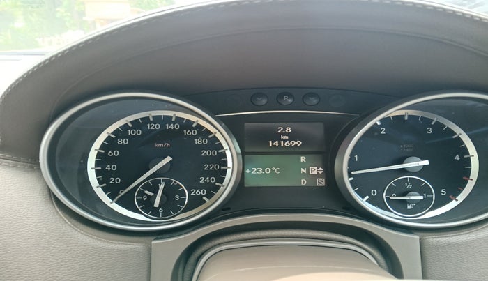 2010 Mercedes Benz S Class 350 CDI LONG BLUE EFFICIENCY, Diesel, Automatic, 1,47,000 km, interior