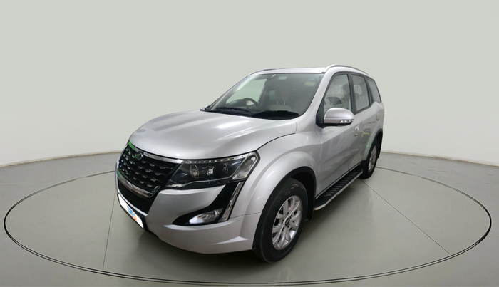 2019 Mahindra XUV500 W9, Diesel, Manual, 55,519 km, exterior