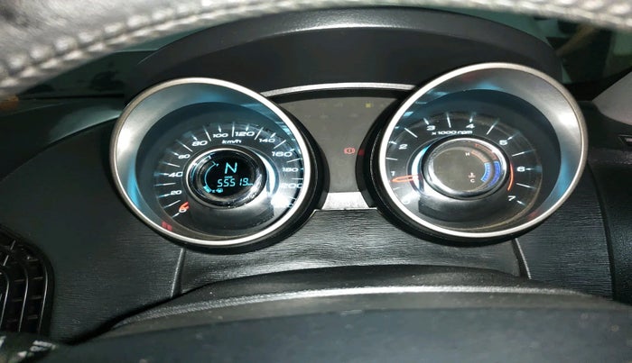 2019 Mahindra XUV500 W9, Diesel, Manual, 55,519 km, interior