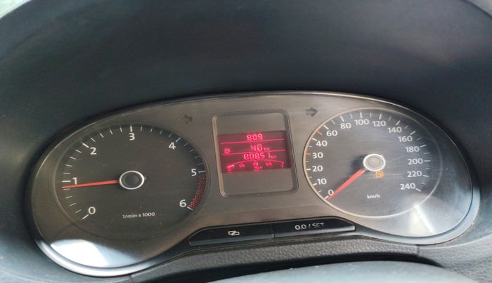 2013 Volkswagen Polo COMFORTLINE 1.2L, Diesel, Manual, 80,851 km, interior