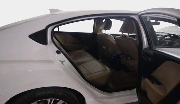 2020 Honda City 1.5L I-VTEC V MT 4TH GEN, Petrol, Manual, 1,21,048 km, interior