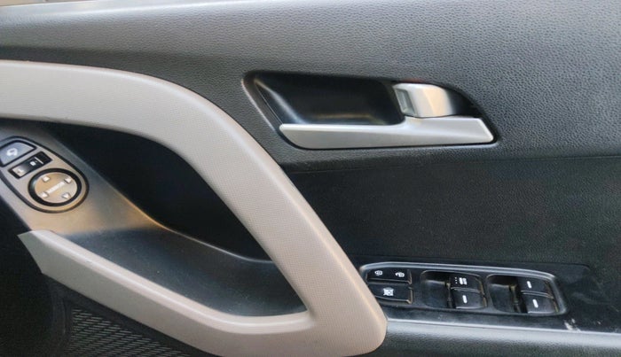 2018 Hyundai Creta SX 1.6 DIESEL, Diesel, Manual, 1,06,222 km, interior