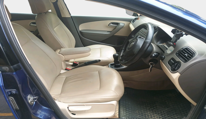 2013 Volkswagen Vento TRENDLINE DIESEL 1.6, Diesel, Manual, 1,01,800 km, interior