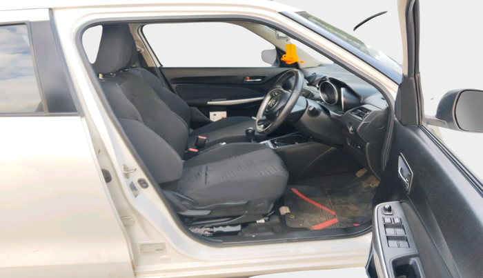 2018 Maruti Swift ZDI, Diesel, Manual, 74,938 km, interior