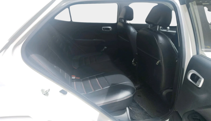 2022 Hyundai VENUE SX PLUS 1.0 TURBO DCT, Petrol, Automatic, 46,888 km, interior