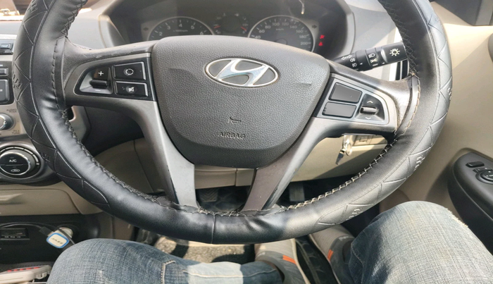 2012 Hyundai i20 SPORTZ 1.2, Petrol, Manual, 90,152 km, interior