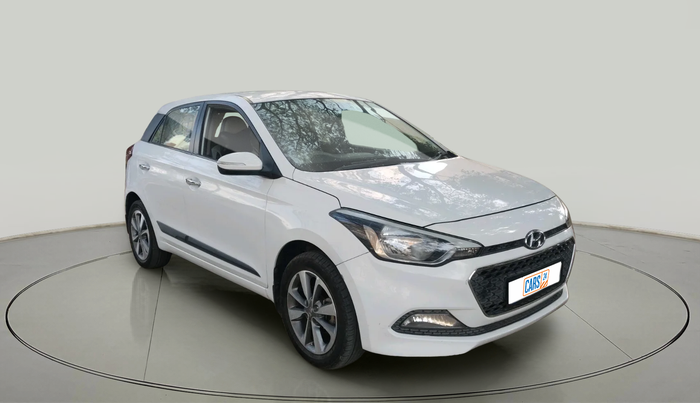 2015 Hyundai i20 SPORTZ 1.4 AT, Petrol, Automatic, 98,340 km, exterior
