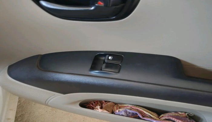 2012 Hyundai i10 ERA 1.1 LPG, Petrol, Manual, 44,452 km, interior