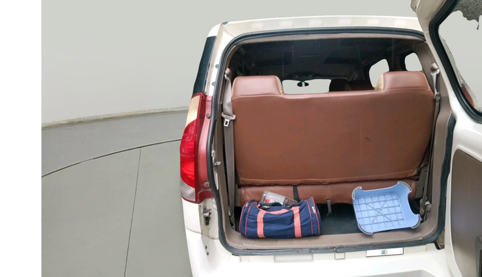 2013 Mahindra Xylo E4, Diesel, Manual, 1,48,398 km, exterior