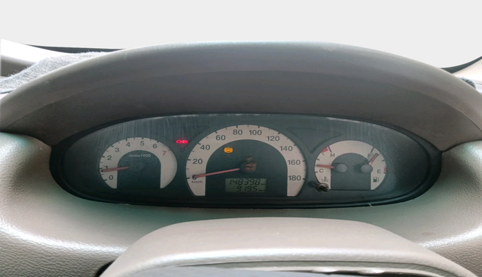 2013 Mahindra Xylo E4, Diesel, Manual, 1,48,398 km, interior