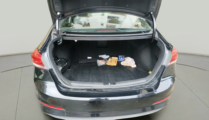 2019 Hyundai New Elantra 2.0 SX(O) AT PETROL, Petrol, Automatic, 19,469 km, exterior