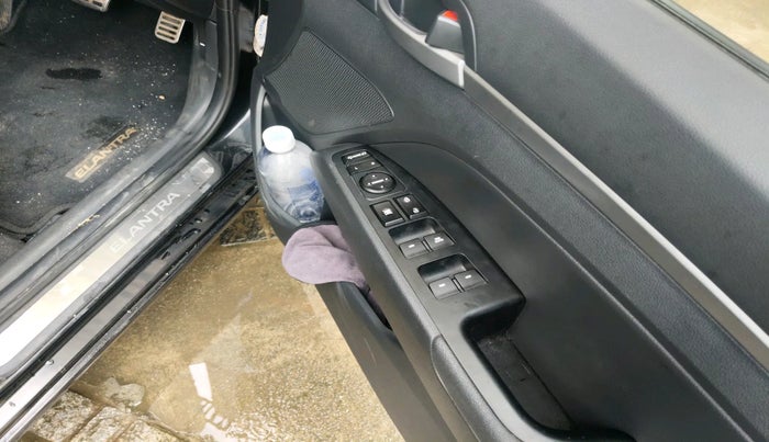 2019 Hyundai New Elantra 2.0 SX(O) AT PETROL, Petrol, Automatic, 19,469 km, interior