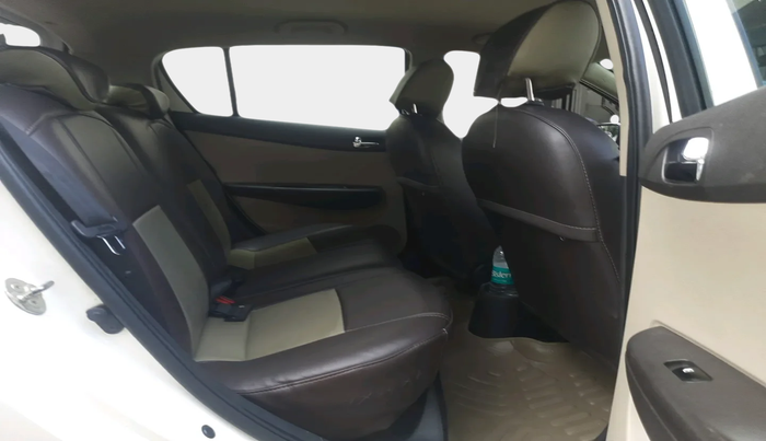 2013 Hyundai i20 SPORTZ 1.4 CRDI, Diesel, Manual, 73,594 km, interior