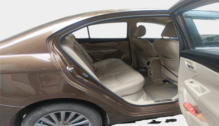 2015 Maruti Ciaz ZXI, Petrol, Manual, 45,400 km, interior