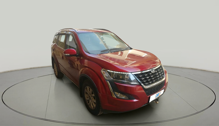 2018 Mahindra XUV500 W11 AT, Diesel, Automatic, 71,750 km, exterior