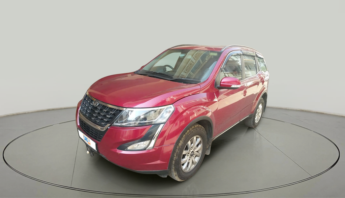 2018 Mahindra XUV500 W11 AT, Diesel, Automatic, 71,750 km, exterior