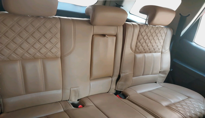 2018 Mahindra XUV500 W11 AT, Diesel, Automatic, 71,750 km, interior