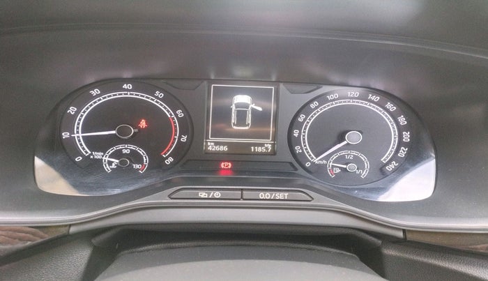 2022 Skoda KUSHAQ STYLE 1.0L TSI MT, Petrol, Manual, 42,686 km, interior
