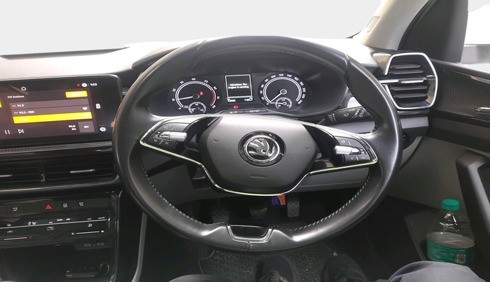 2022 Skoda KUSHAQ STYLE 1.0L TSI MT, Petrol, Manual, 42,686 km, interior