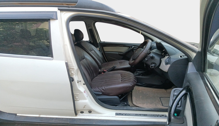 2014 Renault Duster 85 PS RXL PLUS DIESEL, Diesel, Manual, 90,143 km, interior