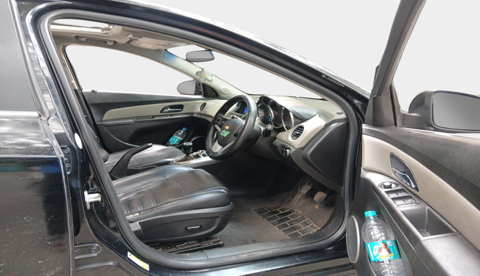 2014 Chevrolet Cruze LTZ, Diesel, Manual, 1,48,074 km, interior