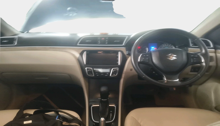 2020 Maruti Ciaz ALPHA  AT 1.5 SHVS PETROL, Petrol, Automatic, 22,369 km, interior