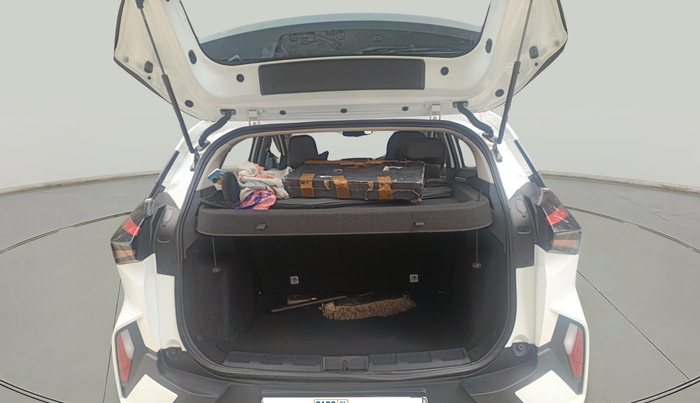 2024 Tata NEXON CREATIVE + SUNROOF AMT 1.5 DIESEL, Diesel, Automatic, 16,956 km, exterior
