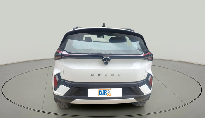 2024 Tata NEXON CREATIVE + SUNROOF AMT 1.5 DIESEL, Diesel, Automatic, 16,956 km, exterior