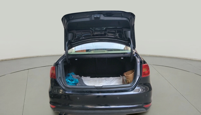 2014 Volkswagen Jetta COMFORTLINE TDI, Diesel, Manual, 1,20,449 km, exterior