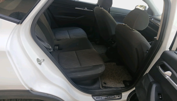 2020 KIA SELTOS HTK PLUS 1.5, Petrol, Manual, 62,513 km, interior