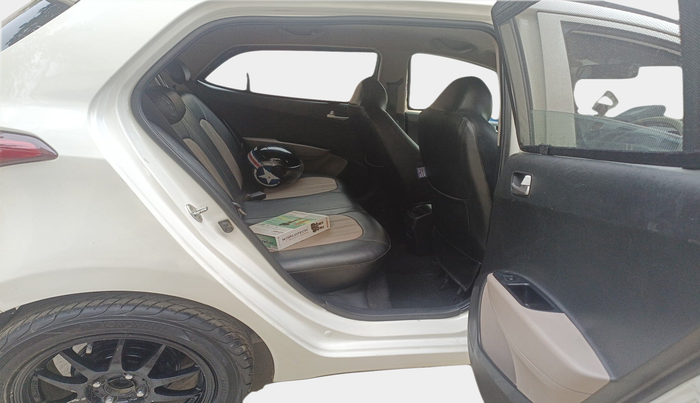 2015 Hyundai Grand i10 ASTA (O) 1.2 KAPPA VTVT, Petrol, Manual, 45,890 km, interior
