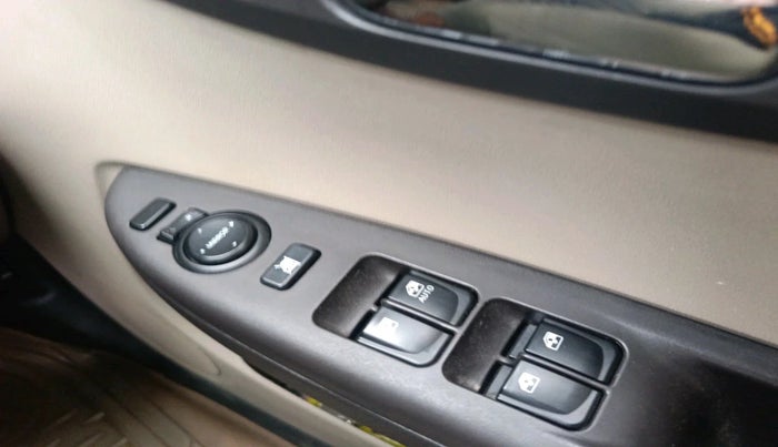 2012 Hyundai i20 ASTA 1.2, Petrol, Manual, 75,121 km, interior