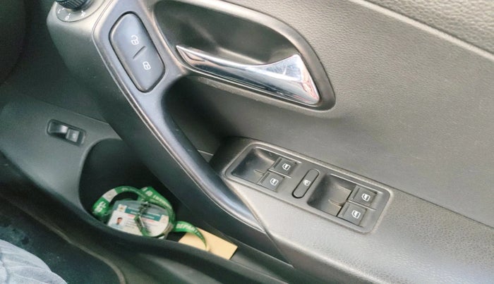 2018 Skoda Rapid STYLE 1.6 MPI AT, Petrol, Automatic, 1,17,567 km, interior