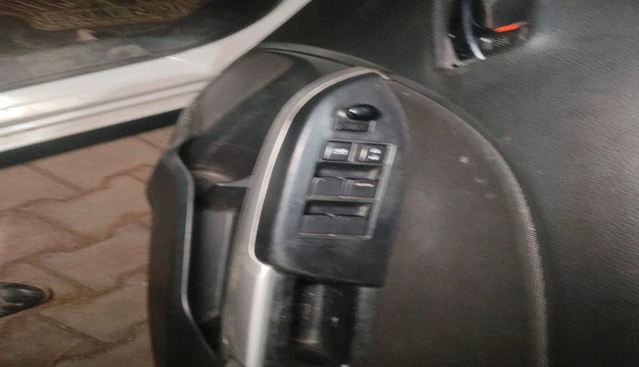 2018 Maruti Baleno DELTA PETROL 1.2, Petrol, Manual, 1,21,032 km, interior