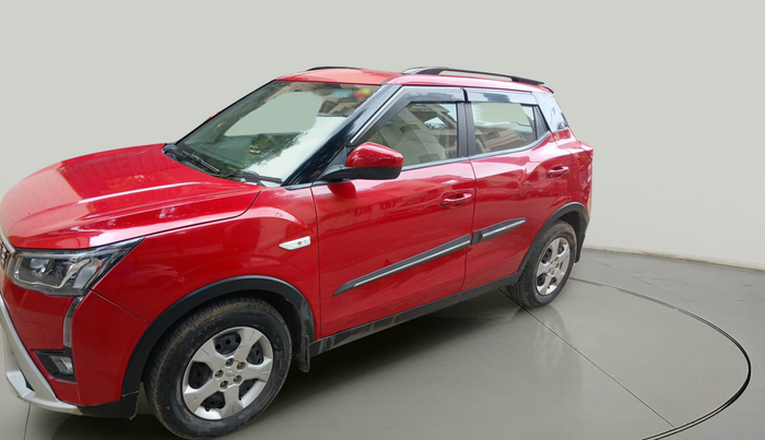 2021 Mahindra XUV300 W6 1.2 PETROL AMT, Petrol, Automatic, 16,900 km, exterior