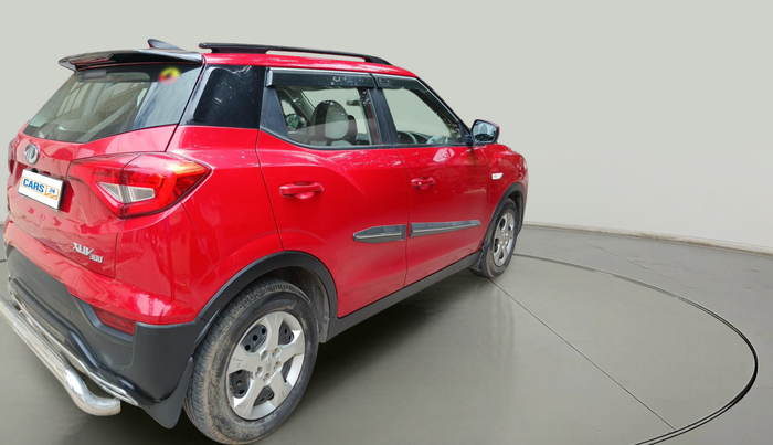 2021 Mahindra XUV300 W6 1.2 PETROL AMT, Petrol, Automatic, 16,900 km, exterior