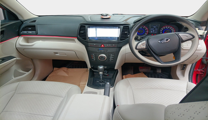 2021 Mahindra XUV300 W6 1.2 PETROL AMT, Petrol, Automatic, 16,900 km, interior