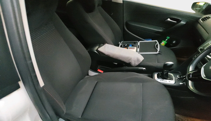 2020 Volkswagen Polo HIGHLINE PLUS 1.0L TSI AT, Petrol, Automatic, 68,645 km, interior