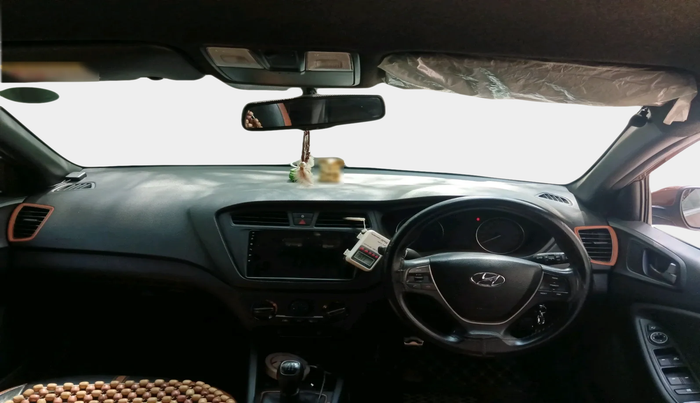 2016 Hyundai i20 Active 1.2 S, Petrol, Manual, 1,05,293 km, interior