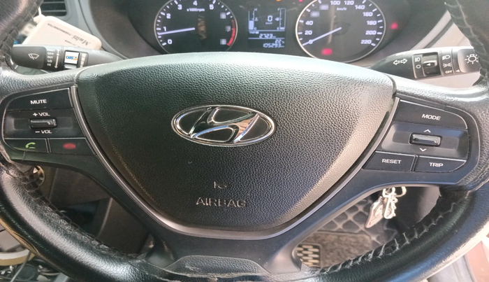 2016 Hyundai i20 Active 1.2 S, Petrol, Manual, 1,05,293 km, interior