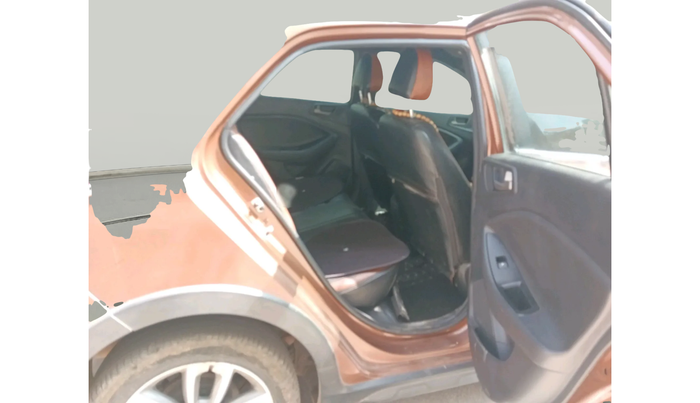 2016 Hyundai i20 Active 1.2 S, Petrol, Manual, 1,05,293 km, interior