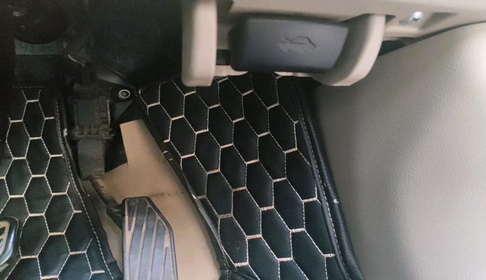 2017 Maruti Dzire ZXI PLUS AMT, Petrol, Automatic, 90,076 km, interior