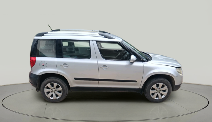 2011 Skoda Yeti ACTIVE 2.0 TDI CR 4X2, Diesel, Manual, 1,83,890 km, exterior